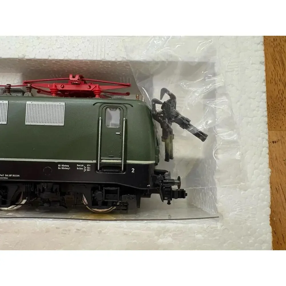 Fleischmann 4326 Electric Locomotive Series 141 237-8 DB Green Gauge H0 OVP